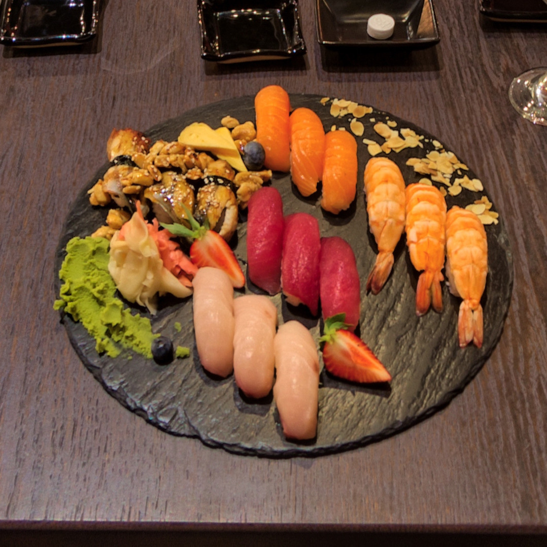 Mito Sushi Restauracja Japonska W Gdansku Sushi Maki Nigiri Sashimi Zupy Dania Glowne Desery I Co Tylko Jeszcze Wasze Podniebienie Moze Sobie Zamarzyc Zapraszamy Na Nasze Nowe Menu