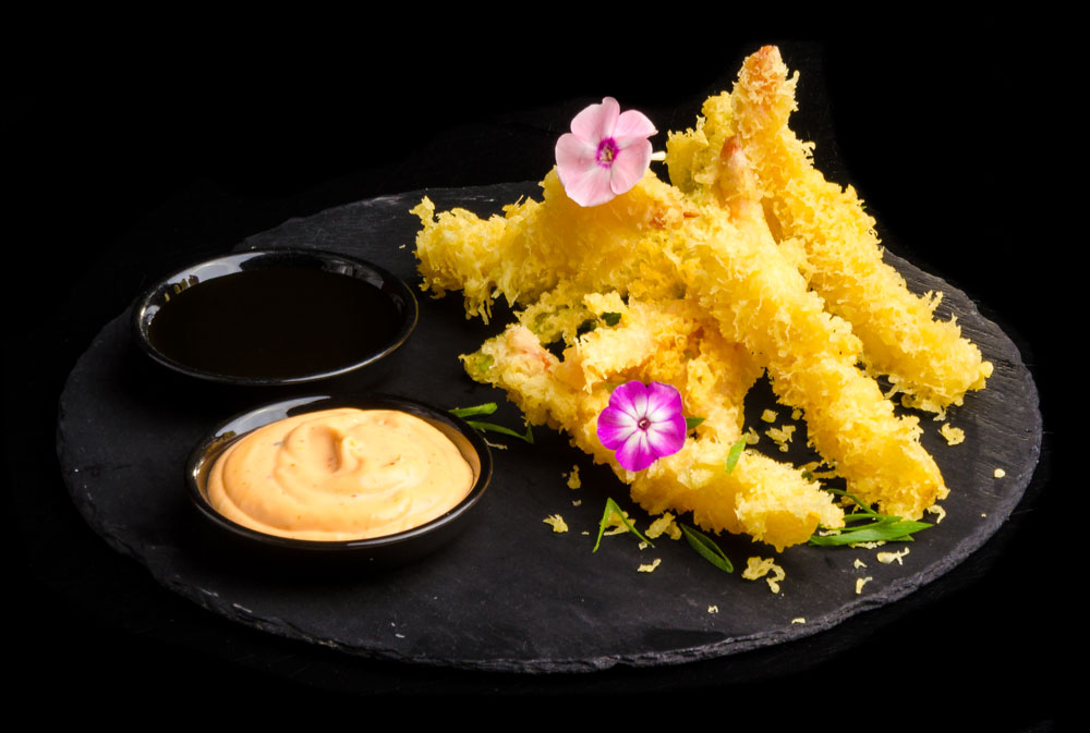 5 krewetek królewskich w japońskim cieście tempura